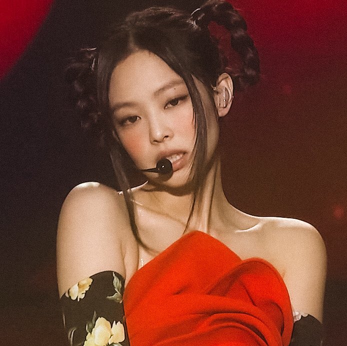 jwhalezz's tweet image. นัมเบอวัน เต็มสิบ