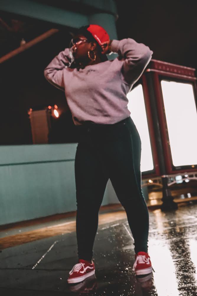 FiveFilmWorks's tweet photo. The photographer being photographed? Whoa this is rare...for ME😅 #lotusshotphotography #thelotusportraits #photography #creativephotography #portraitphotography #ARKLATEXPhotographer #thelotuseffect https://t.co/AhkroUfuBR