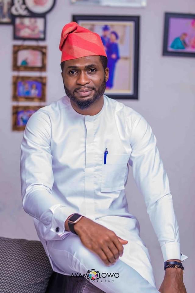 follaby's tweet photo. Allow me to reintroduced myself again folks
My name is Afolaby Fleaks Olatunji, I teach financial education and am plus (+1) one today.
With a greatful heart I say โ Thank you Lordโ๐๐พ๐๐พ
#wealthsecretsclass #fleakswisdom #hedgepointsecurity https://t.co/oj4I2IS8lu