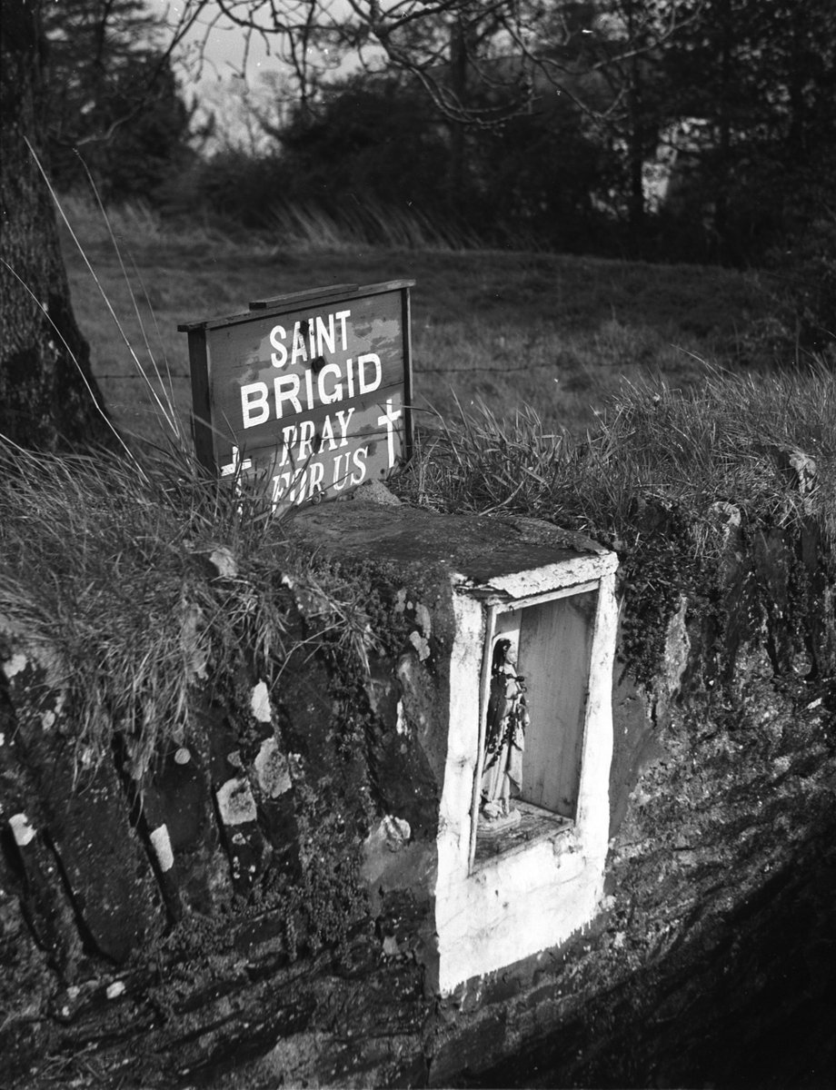  #StBrigid is supposed to travel the country on the eve of her feast, blessing the people and their livestock. In anticipation of this, bread and butter, cakes and other offerings would be left out for her, and in some areas, a bed of rushes was prepared for the visiting saint.