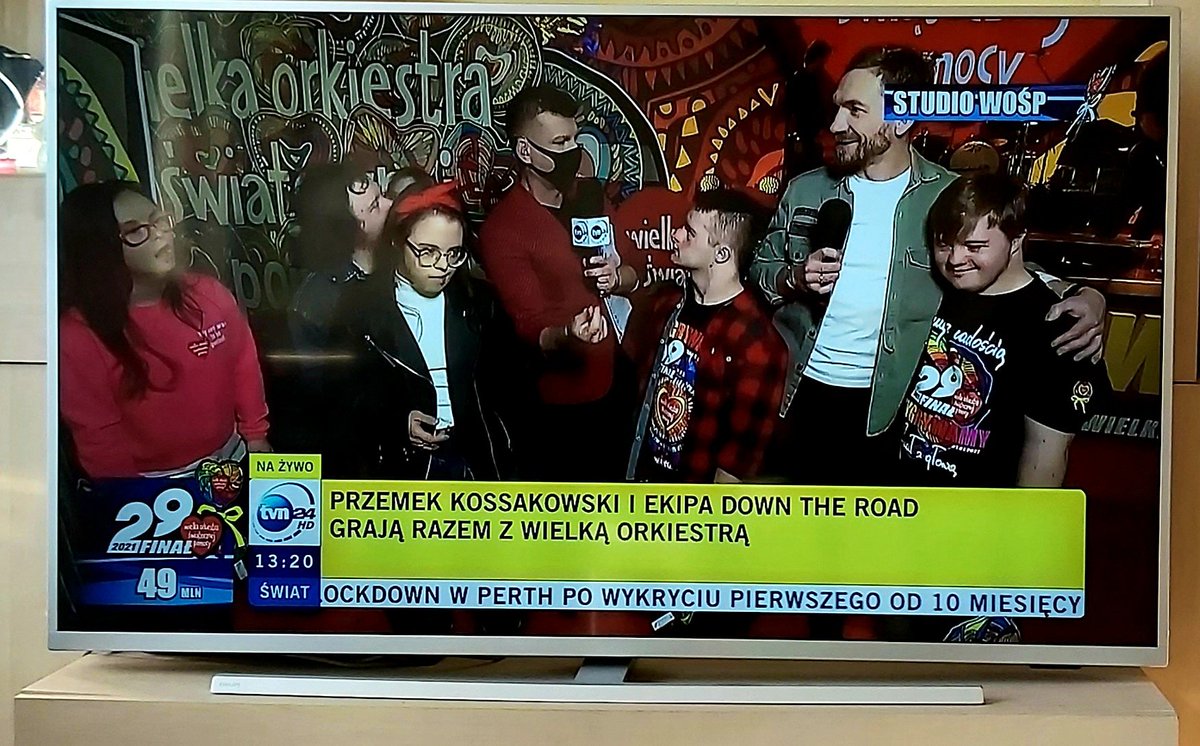 No skoro już żyjecie, to wpadnijcie do studia na finał.