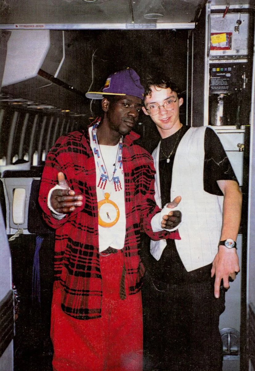 flavor flav u. der schweizer rapper mc greis (v.l.n.r.) (1995)