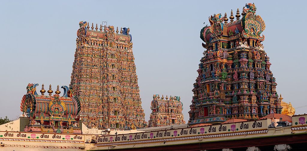 The temple is at the center of the  #ancient temple city of Madurai mentioned in the Tamil Sangam literature, with the goddess temple mentioned in 6th century CE texts and is one of the Paadal Petra Sthalam. 