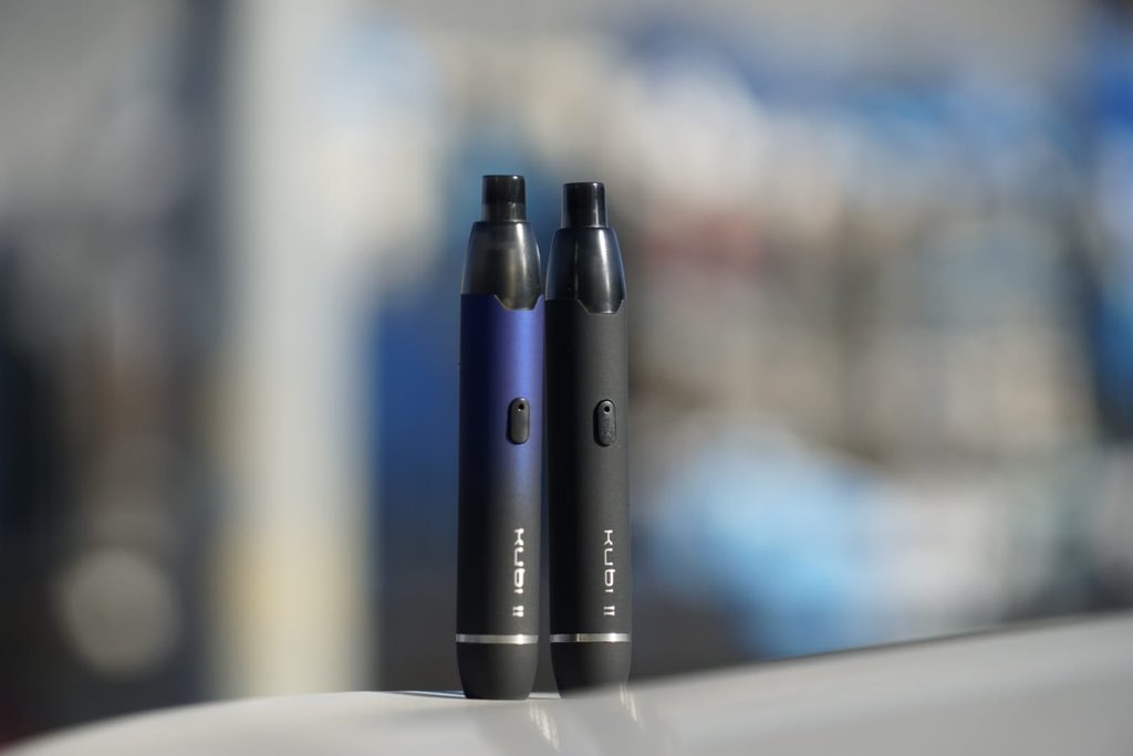 OfficialHotcig's tweet photo. Black blue or full black?
.
#KubiII
#Kubi2
.
.
.
#HotcigKubiII #Hotcigofficial
.
Follow us @hotcigofficial to check more updates
Photo Credit: @coilsmr
.
.
_______
#HotcigMarvel #Kubipod #HotcigKubi #hotcig #G100 #vapefam #vapeindo #vapegirls #vape #vapeshop #vapingcommunity https://t.co/GuhcVb70c8