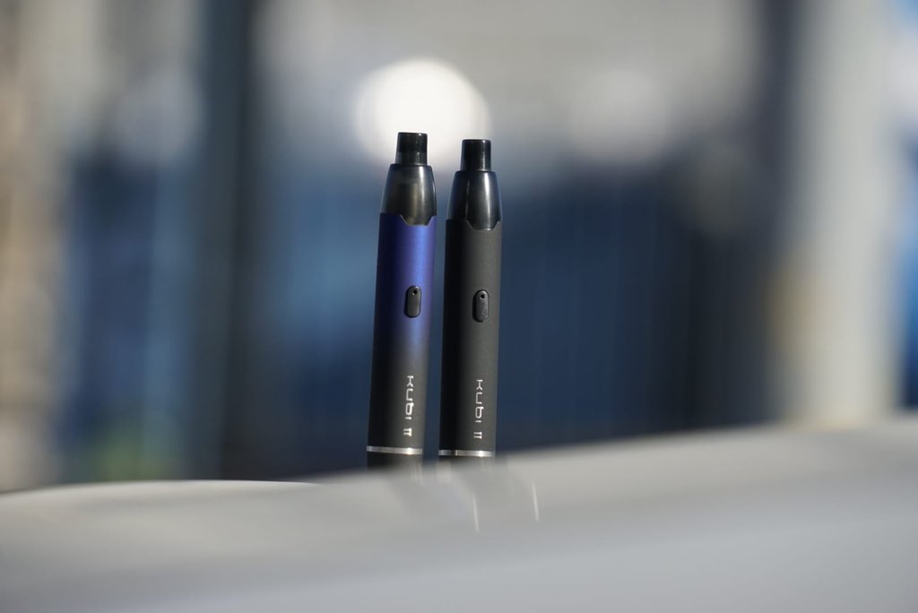 OfficialHotcig's tweet photo. Black blue or full black?
.
#KubiII
#Kubi2
.
.
.
#HotcigKubiII #Hotcigofficial
.
Follow us @hotcigofficial to check more updates
Photo Credit: @coilsmr
.
.
_______
#HotcigMarvel #Kubipod #HotcigKubi #hotcig #G100 #vapefam #vapeindo #vapegirls #vape #vapeshop #vapingcommunity https://t.co/GuhcVb70c8