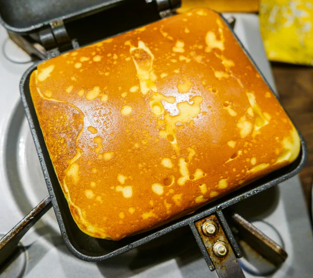 絶対可憐チルドレンの作者、椎名高志先生の作るホットケーキが美味しそう…！ホットサンドメーカーで作るのがおすすめ！！