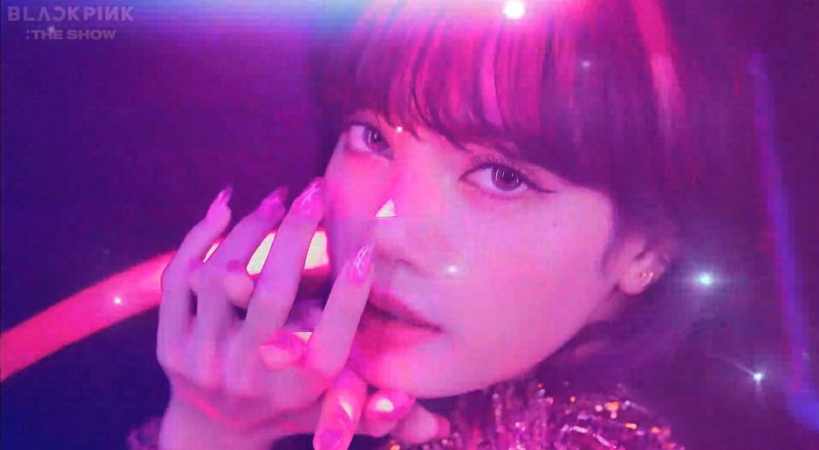 HYLT_BLINKS's tweet photo. I just realized that I'm not that much bad at taking screenshots am I right ?😌🤔 https://t.co/ncYcISQdwJ