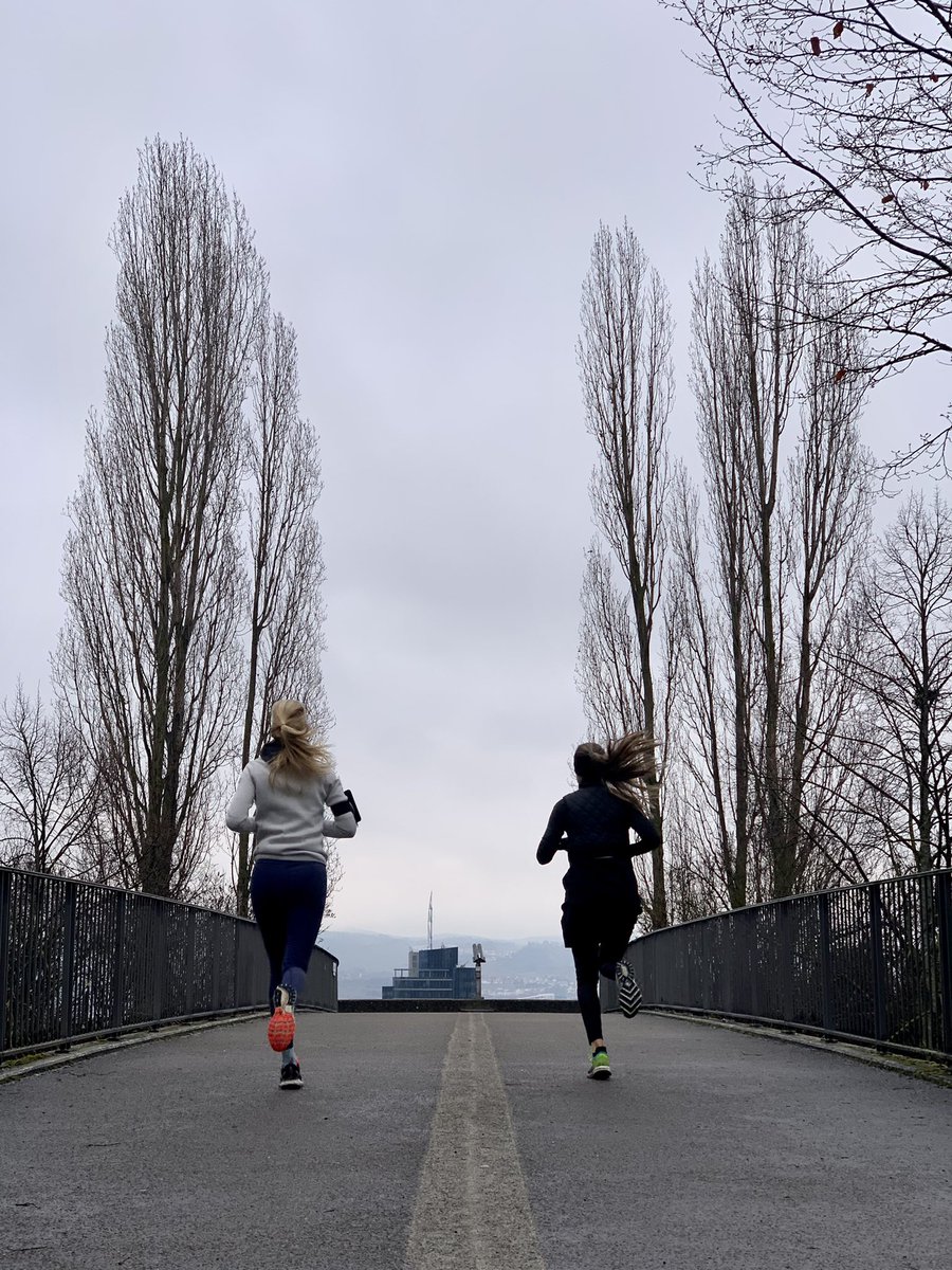lukizzl's tweet photo. 100 Freund:innen der Bewegung an der frischen Luft haben sich heute frรผh wieder in der #Twitterlaufgruppe auf #Clubhouse gegenseitig motiviert ๐๐พ๐โโ๏ธ๐๐ป๐๐พโโ๏ธ
Nรคchsten Sonntag 07.02. um 08:30 wieder:
๐ https://t.co/m244m5SgFy
#running #RUN711 #laufzeitSTR https://t.co/9pL9maHO08
