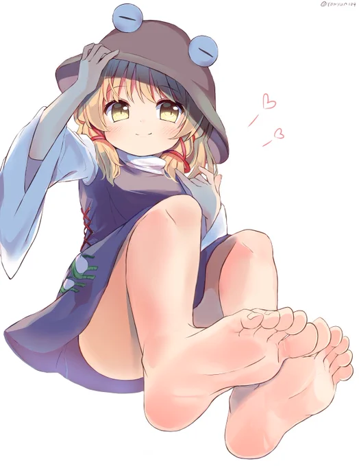 #今月描いた絵を晒そう 
諏訪子様沢山描けました〜? 