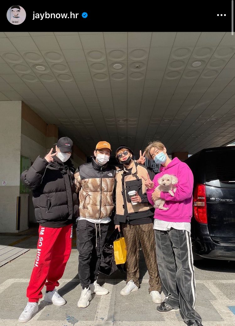 NinkMickey❄️ tweet media