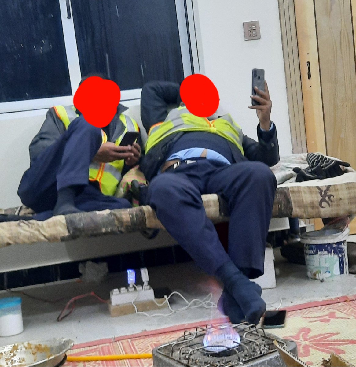 HumayunJaved_'s tweet photo. Informed but Govt Depts are Busy #Promoting themSelf on SocialMedia
Is This how Performing Duties?
Nation don't want #Showbaz & #Dramaybaz
#STOP Marketing yourselves
&
Let Your #Performance Speaks not your Camera!
@ChiefCommISB @ShkhRasheed @ImranKhanPTI @PakistanPMDU @I10Isb https://t.co/MIlA7FbOV2