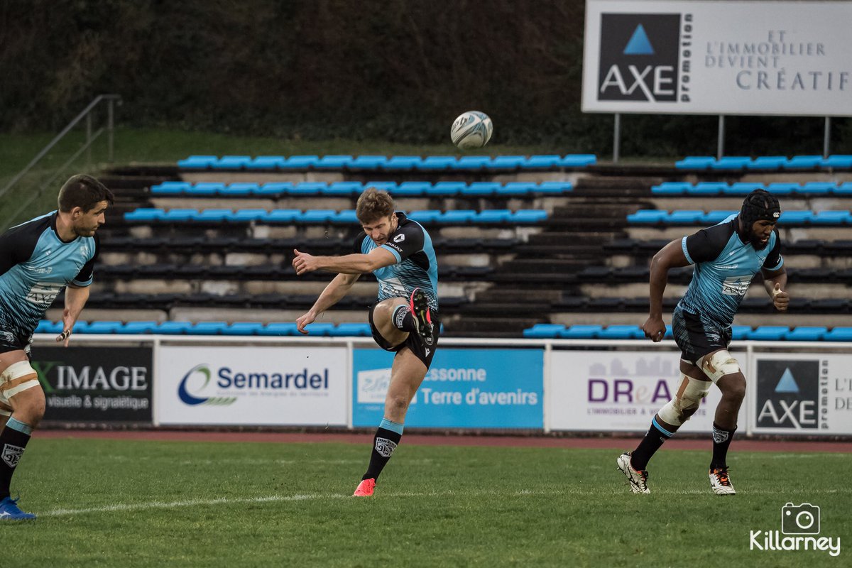 🚨 JOUR DE MATCH 🚨

Coup d’envoi à 15h00 pour nos Seniors ⏳ Match à suivre en direct sur la page Facebook de Aubenas 🤩

ALLEZ MASSY ! 🔵⚫️
#RêverFort #MadeInMassy