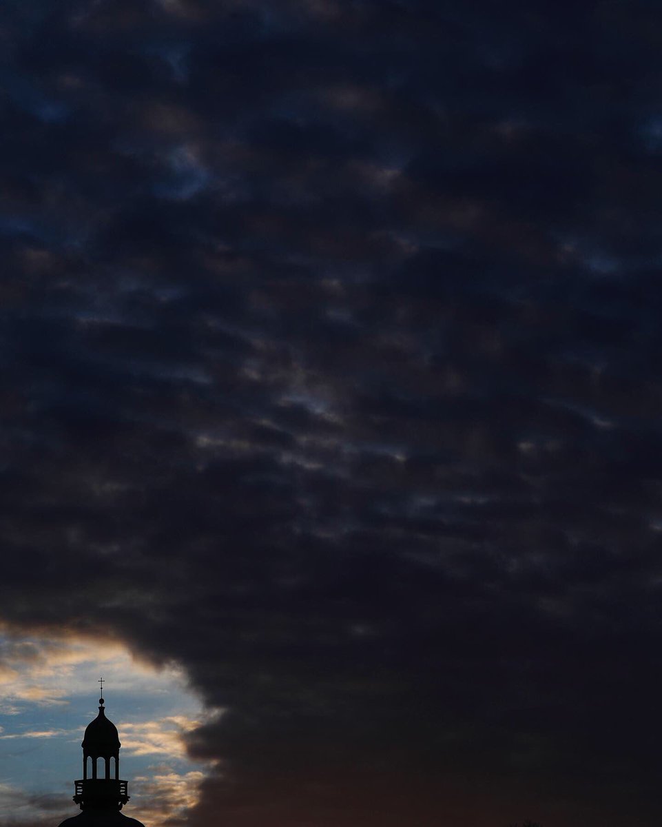 Darren Staples (@snapperdaz) on Twitter photo Went out to scout a position for a sunrise pic and got lucky with this cloud formation. <a href="/AlamyNews/">Alamy News</a> <a href="/AlamyContent/">Alamy Content Team</a> <a href="/CharnwoodBC/">Charnwood Borough Council</a> #loughborough #carillon <a href="/lovelboro/">LoveLoughborough.</a> #StormHour Went out to scout a position for a sunrise pic and got lucky with this cloud formation. <a href="/AlamyNews/">Alamy News</a> <a href="/AlamyContent/">Alamy Content Team</a> <a href="/CharnwoodBC/">Charnwood Borough Council</a> #loughborough #carillon <a href="/lovelboro/">LoveLoughborough.</a> #StormHour