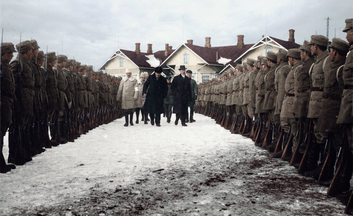 Tammisunnuntain Vapaussota-kuvalanka:Senaattorit Svinhufvud ja Castrén Torniossa