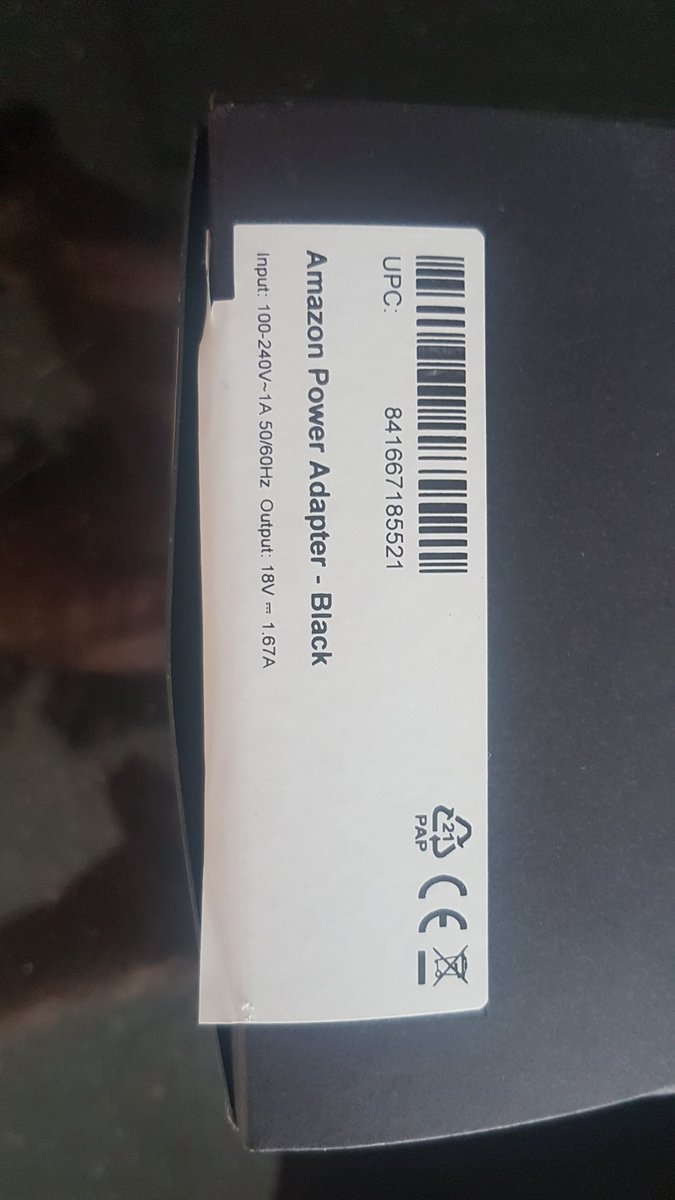 KathiHarti's tweet photo. Hey @amazonDE ich hab da ein kleines Problem: ich hab einen echo der zweiten Generation, bei dem das Netzteil defekt ist. Jetzt habe ich ein neues bei euch bestellt, aber der Stecker passt nicht. Rücksendung ist kein Problem, ich hätte aber ja gerne das passende Netzteil. https://t.co/xkfaogx2MJ