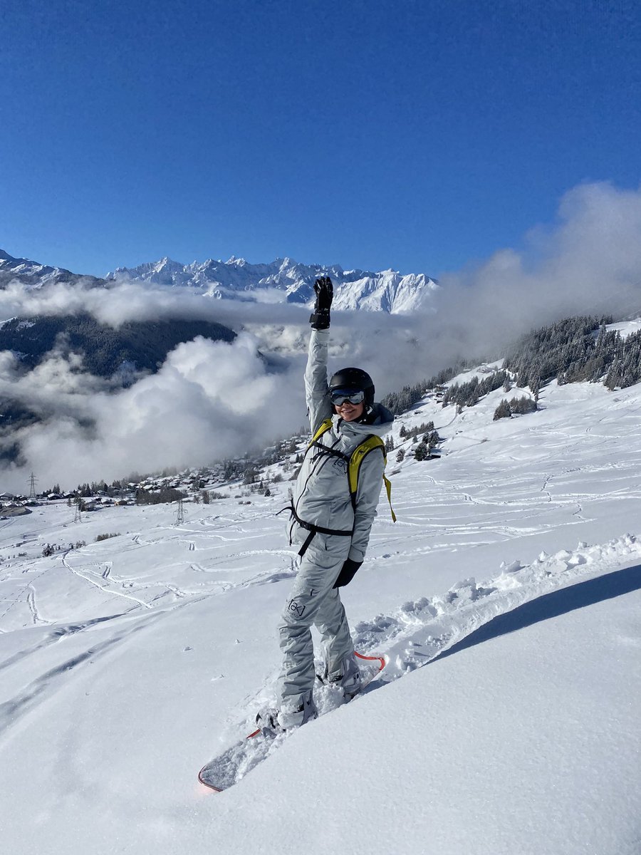 vividsnowboard's tweet photo. Sunday in verbier #gosnowboarding #ViViD #verbier https://t.co/dxOitPlN3P
