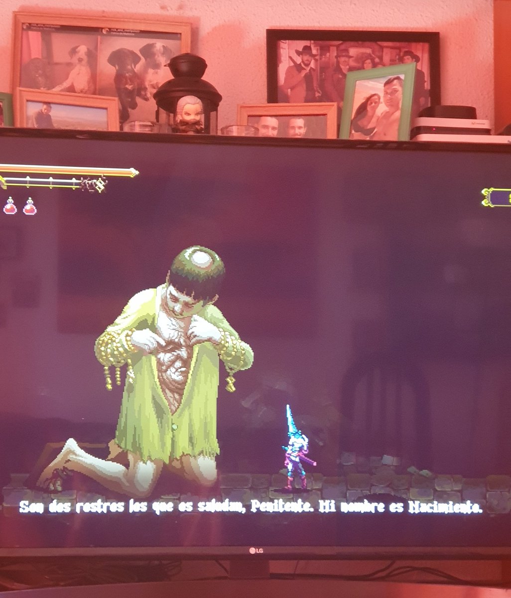 Hohendelshope's tweet photo. Que genial estar jugando a @BlasphemousGame y encontrar la voz del bueno de @RaymonDeArana 😍 https://t.co/xXHkIxgBT5