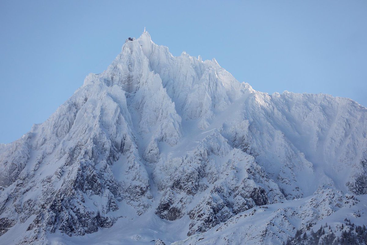#ChamonixWorldCup | 🔥
➡️ Suivez la seconde manche sur Eurosport et gratuitement sur France tv sport !
⌚️ 2️⃣ : 12h30
📷 Gaetan Haugeard