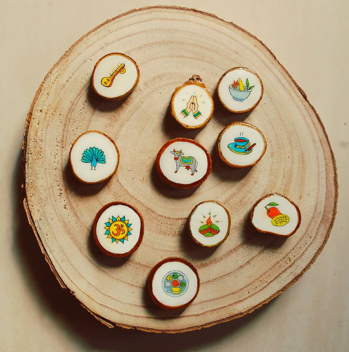 ZicoJude's tweet photo. Go Desi' / Acrylic &amp; Resin on Woodslice / 1" × 1"

Magnets that stick to your mind &amp; your fridge forever! The 'All Things Indian' range of vibrant &amp; quirky magnets can be a whimsical addition to your refrigerator. 
.
#abstractart #magnets #gifts #resinmagnets #accessories https://t.co/rs7xCVNI6E