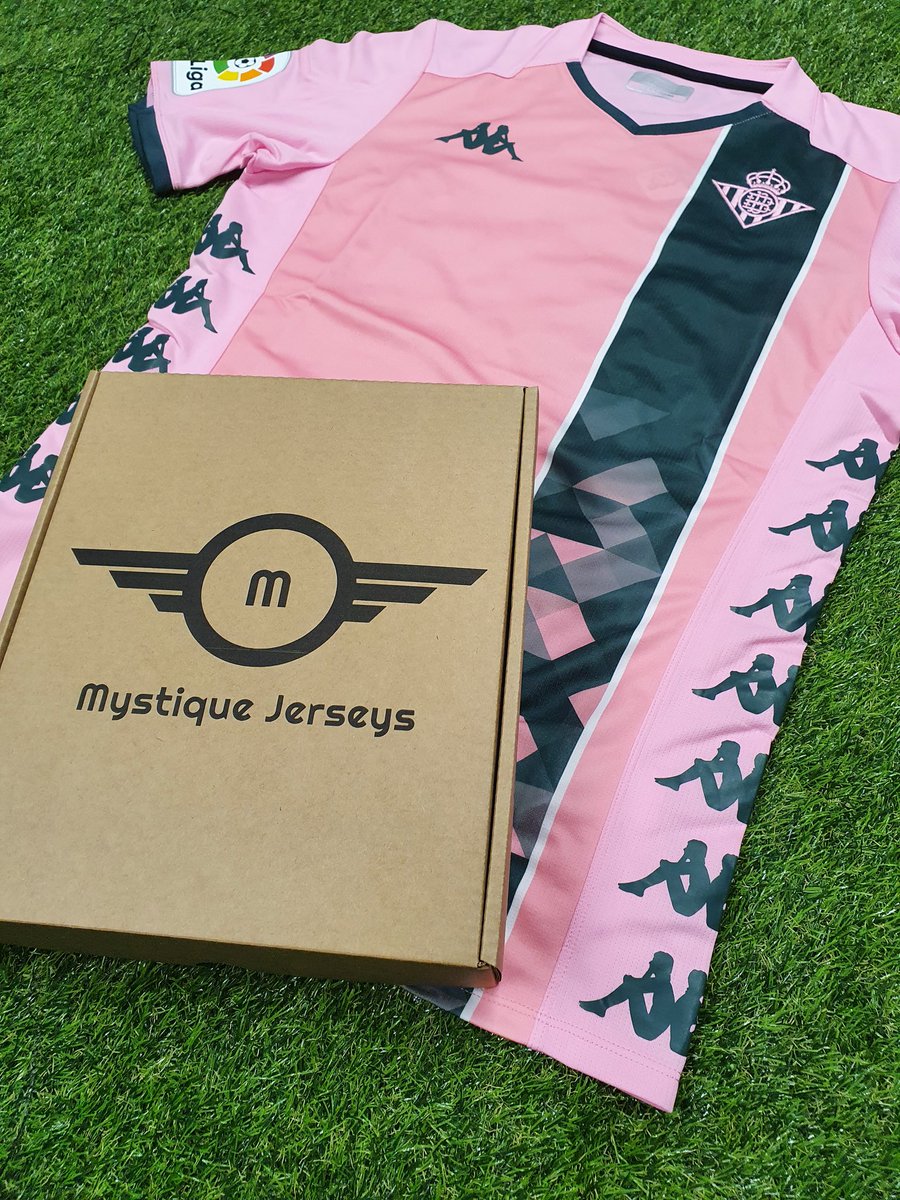 MystiqueJerseys's tweet photo. ⚽️ Competition Time ⚽️
Bit of a different one today! 

We're giving away the same amount of Mystique mystery boxes as goals Son scores this evening! 🤞

Get yours here ➡️ https://t.co/s6kAUEURIL 

To enter:
🔄 Retweet &amp; Follow us https://t.co/spv9ktJxNA