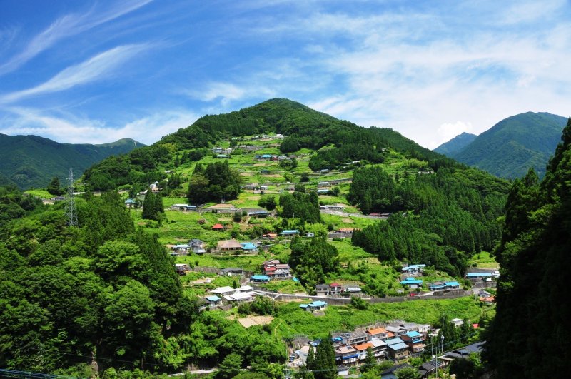 JapanTravel's tweet photo. We’re still exploring #Tokushima for our #47prefectureproject today, and we’ll be taking a look into one of the region’s most beautiful destinations: the Iya Valley. It's filled to the brim with spectacular natural scenery!
Find out more: https://t.co/kpeN3dOzAP #JapanTravel https://t.co/425uGCfr2X