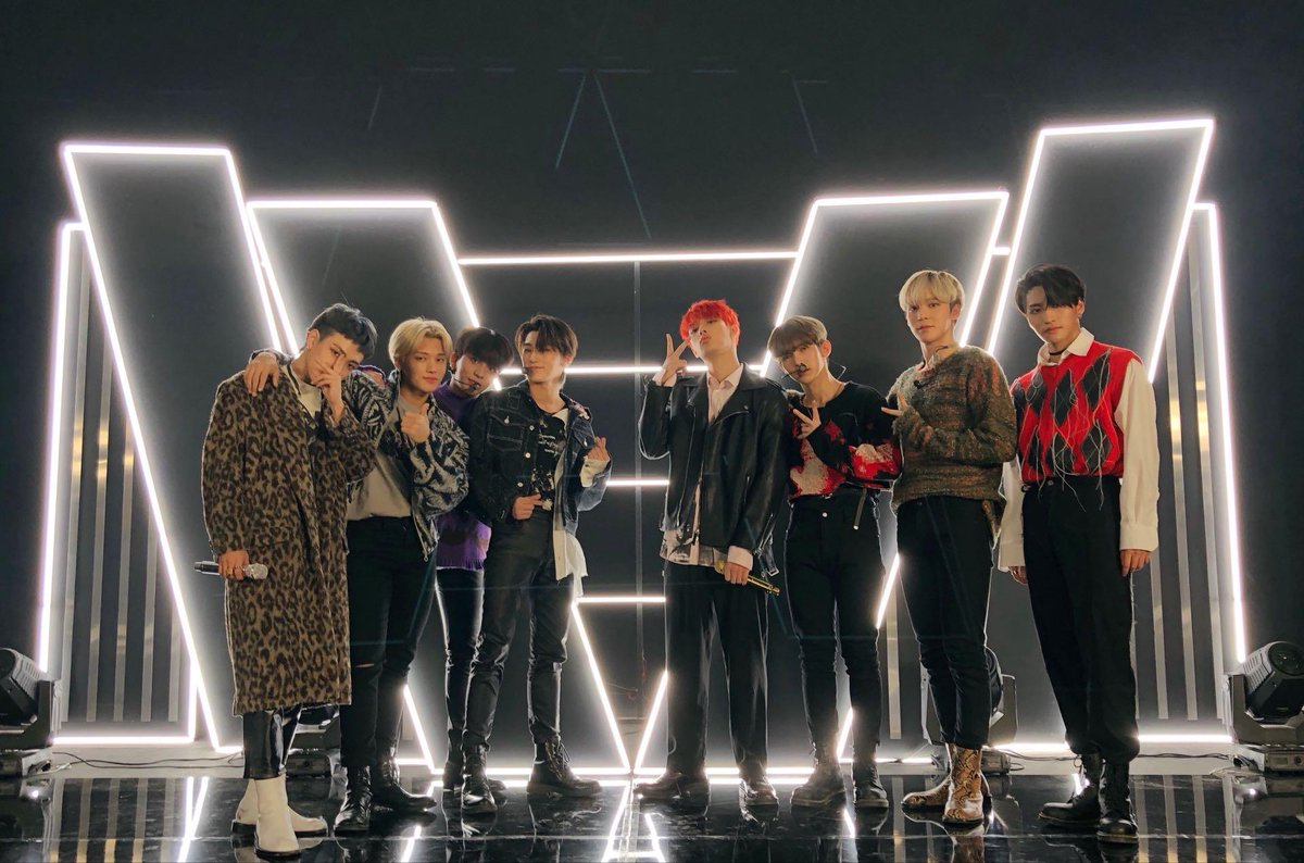 V im. Группа ateez 2021. Фото группы бтс. V im. Ким тёхён.