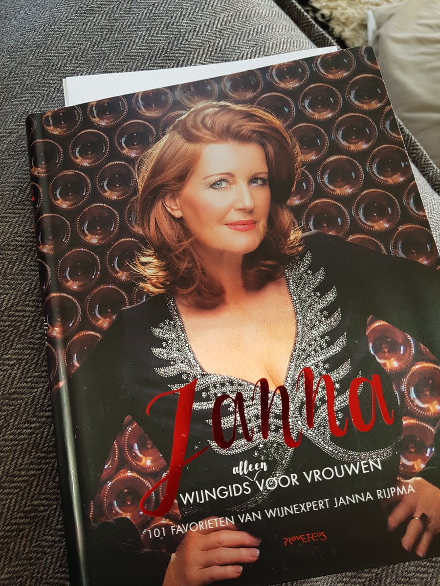 Verdiept in interessant boek van @jannarijpma1. Leuk feitje over Soave (bijv.die van Gianni Tessari wijnhuismachiel.nl/nieuws/nieuw-i…): deze streeknaam komt waarschijnlijk van een oud-Germaanse stam en niet van 'suave' (Italiaans voor 'zacht').