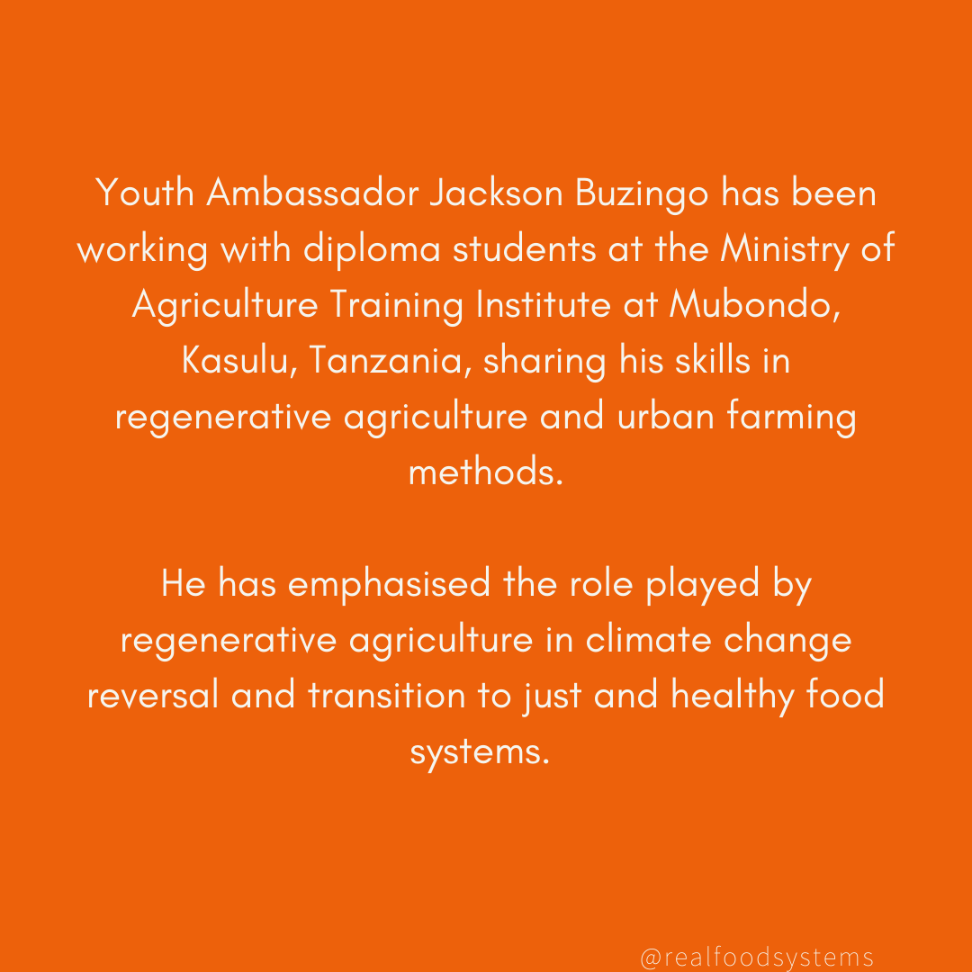 RealFoodSystems's tweet photo. Latest post on YA Jackson Buzingo, regenerative agriculture and urban farming!

Check out some of the photos from his recent training session with university students from the Ministry of Agriculture Training Institute in Mubundu, Tanzania. 

#climateaction #YOUTH #FoodSystems https://t.co/HoKttBg5pT