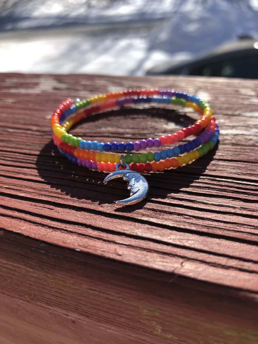 SEnchantedGems's tweet image. I’ve been super inactive lately. I plan on re-opening my shop on February 10th though! This is just some of the stuff I’ve been working on 🖤💜