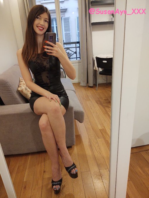 Few pics from recent Paris stay 😉  #susanayn #pornstar #sexyoutfit https://t.co/vpCK5vACZe<a href="/tag/susanayn"class="tags">#susanayn</a><a href="/tag/pornstar"class="tags">#pornstar</a><a href="/tag/sexyoutfit"class="tags"><span>#sexyoutfit</span></a>