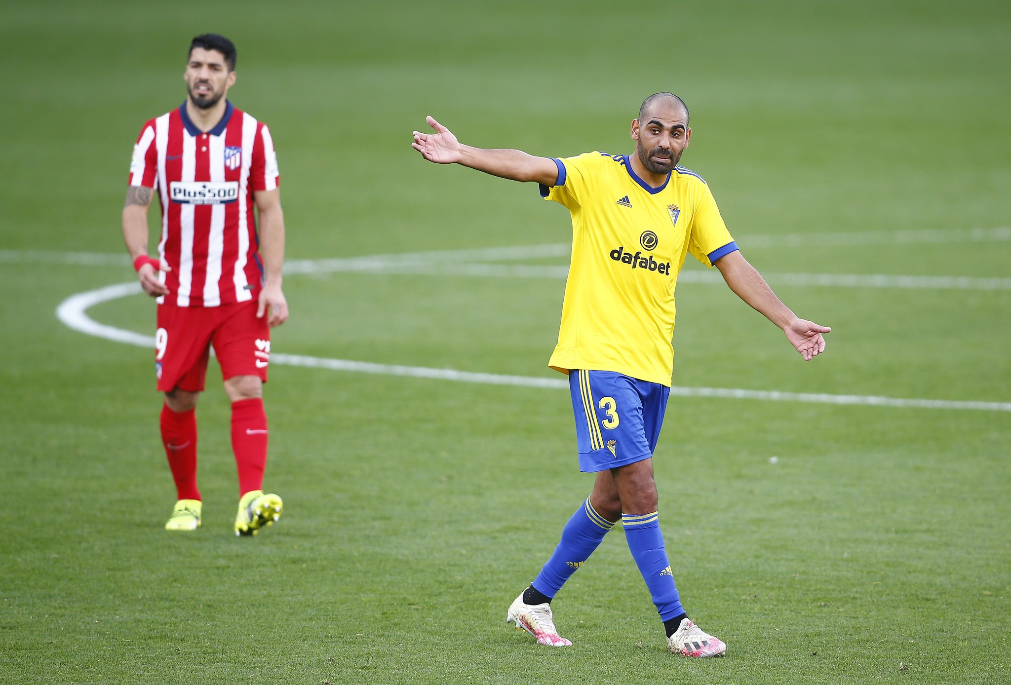 サッカーキング 試合結果 アトレティコ カディスを4発で破り8連勝 2得点のスアレスは3戦連発 T Co Hlsbkrim9e 編集部より アトレティコ マドリード が カディス を破り リーグ戦8連勝としました 暫定2位 レアル マドリード