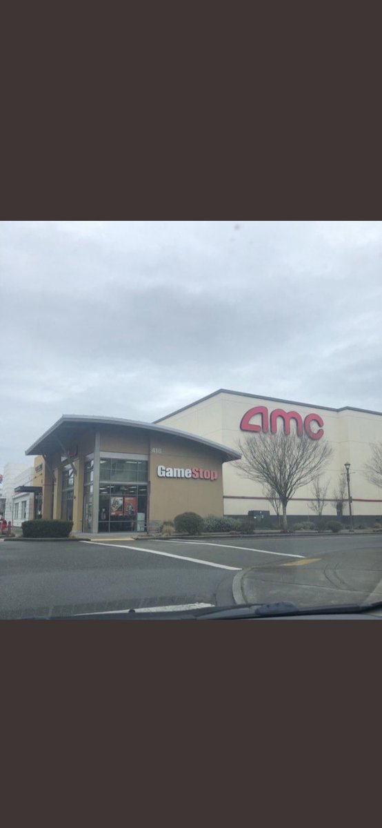 BrettBStocks's tweet photo. The battle continues tomorrow. $GME $AMC https://t.co/QjOYssThlH
