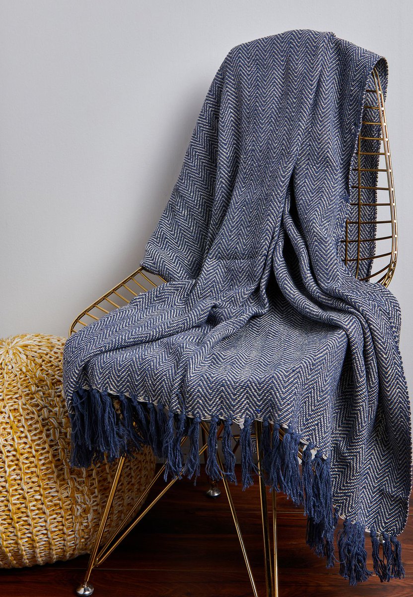 HandselUK's tweet photo. Sunday evening curled up on the sofa? Throw a lovely #herringbone #blanket in there! 🛋️ 
.
#home #shoplocal #shopsmallbusiness https://t.co/xVdKmqH2QS