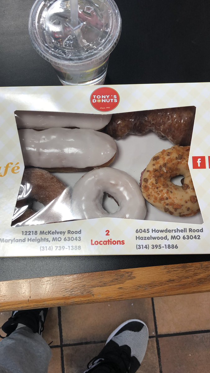 Had to get this <a href="/TonysDonuts/">Tony's Donuts & Cafe</a> today been craving !!