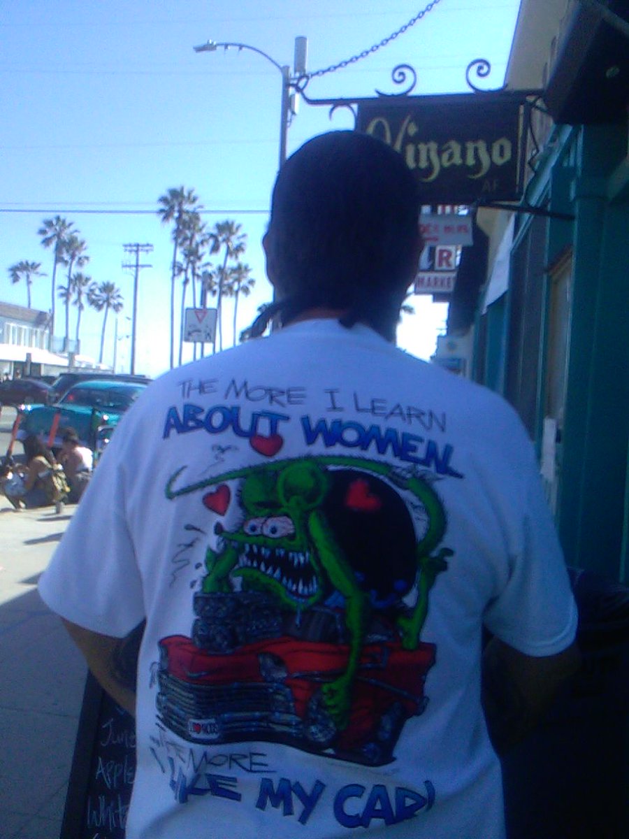 GriffKohout's tweet photo. #premium eARTh #views Dogtown Venice Beach !!!

#respsect the #classic like #BlackPanther, #Batman &amp; #Ratfink !!!

#oldschool #vintage #diy #art #levis #Levisdenim #denimjacket #custom #kohture #greencloudartorg #HinanoCafe #venice #venicebeach #dogtown #la #losangeles #Hinano https://t.co/dAOWZ3JyLW