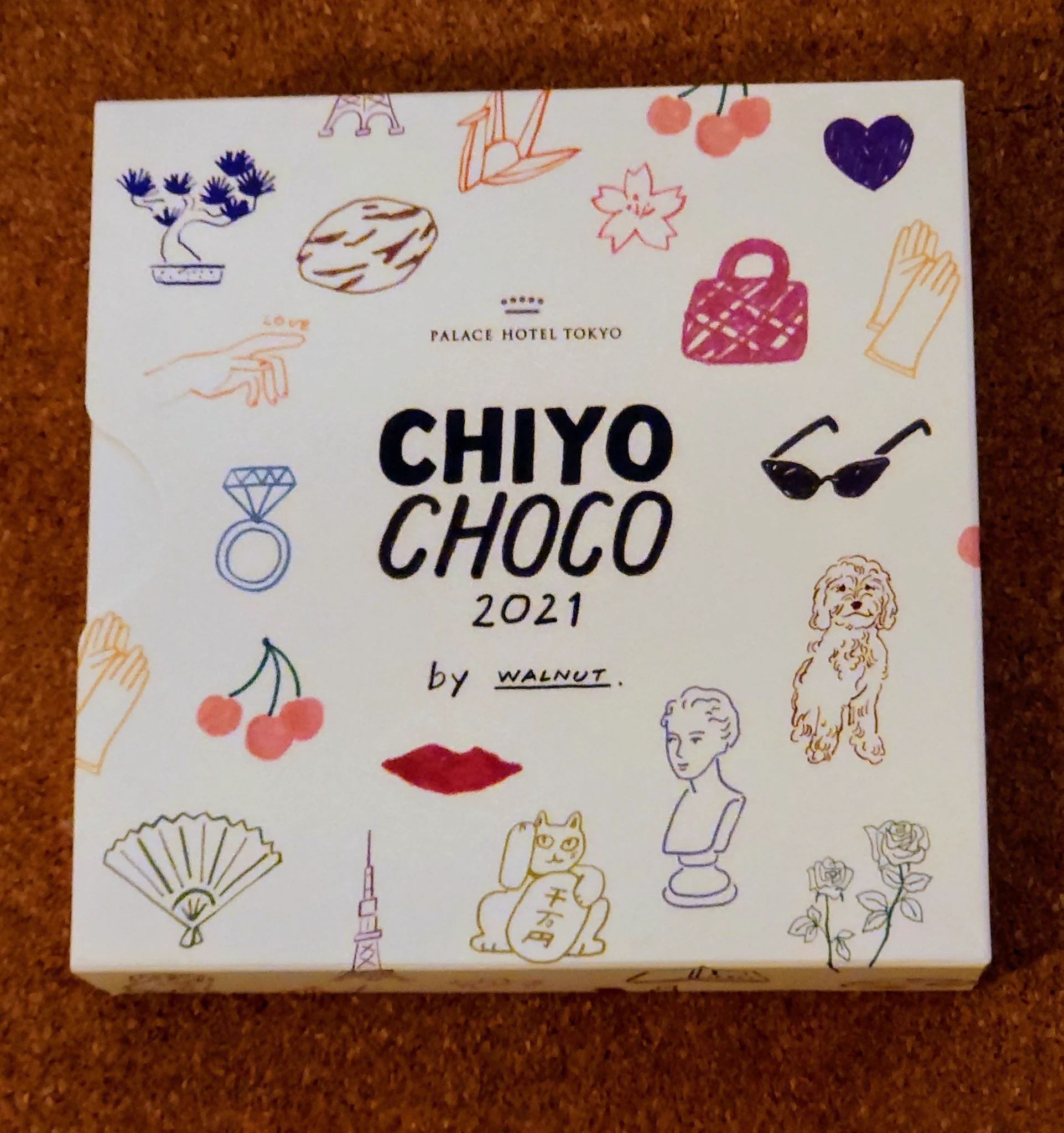 今日奥さんに早めのバレンタインチョコでもらったやつじゃん‼️🍫
美味しいんだけど割れないように出すのが大変😅
#バレンタインチョコ
#ChiyoChoco  