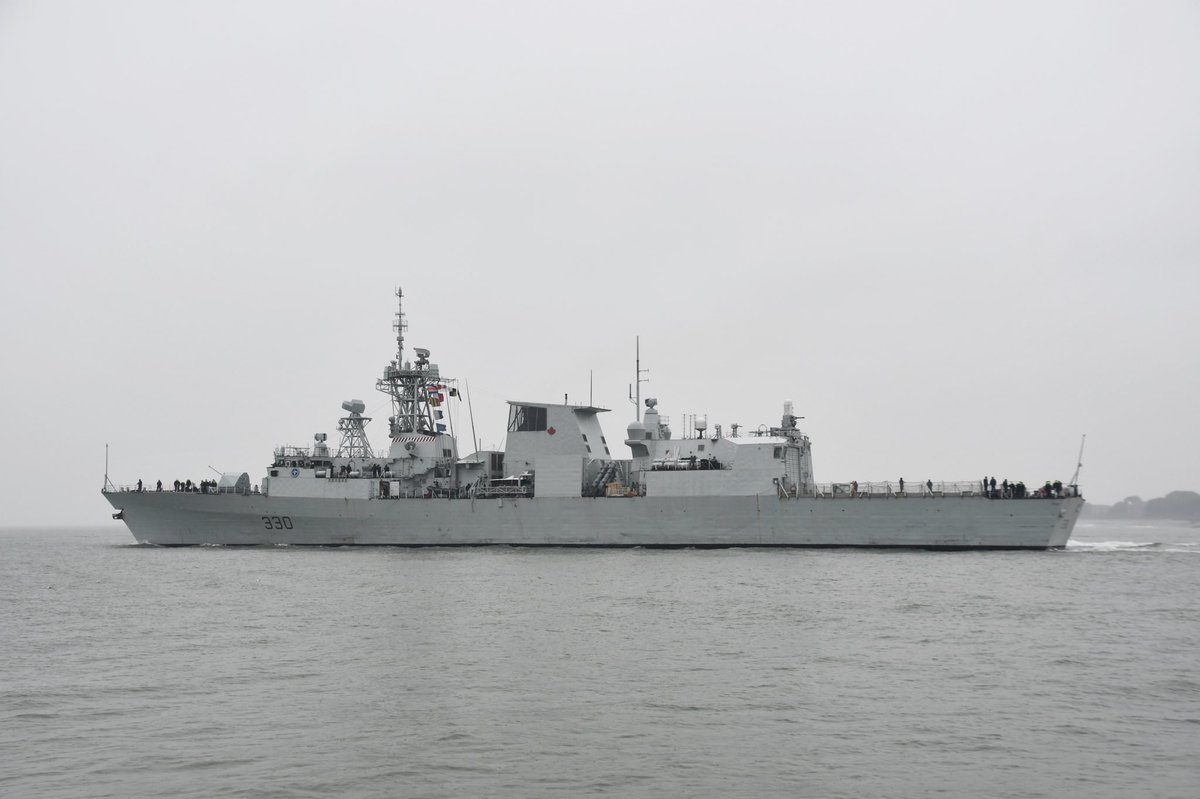 AmzJS13's tweet image. #LockdownExercise in the 🌧 again to see @COM_SNMG1 flagship @RoyalCanNavy HMCS Halifax 🇨🇦 #FairWindsAndFollowingSeas  Thanks for 👋 back again! 😊 @HMNBPortsmouth @qhmportsmouth @PortsmouthProud @NavyLookout @UKDefJournal @CanadianUK @CanadaNATO @SercoGroup @RCN_MARLANT