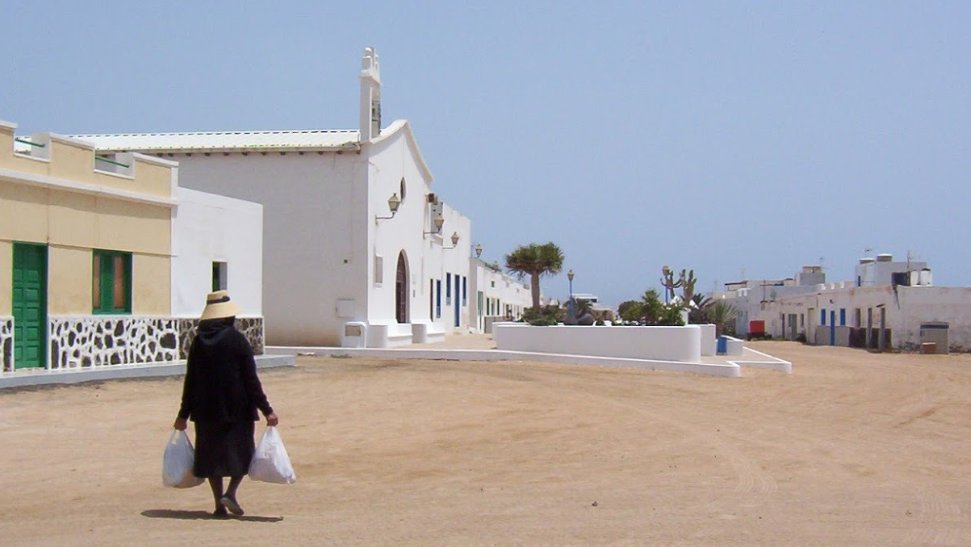  There are no cars, or even asphalted roads, on the Canarian island of La Graciosa. It’s like something from another era – even like a Spaghetti western. Work began on nautically themed Nuestra Señora del Carmen in 1945 and ended in 1993. Seagulls like to rest on its belfry.