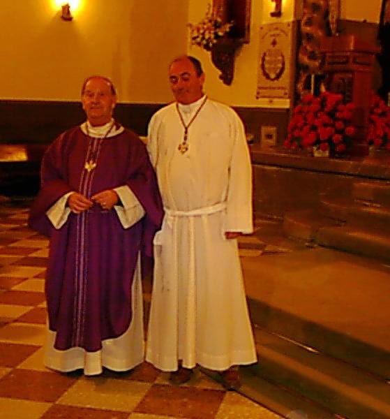Con gran tristeza y pesar, nos unimos al dolor y oraciones por quien fuera nuestro Director Espiritual, y Párroco de nuestra Parroquia de San Francisco, D. Manuel Vega Zegrí.

Sus enseñanzas para hacernos mejores cofrades nos ayudarán a mantener su recuerdo.