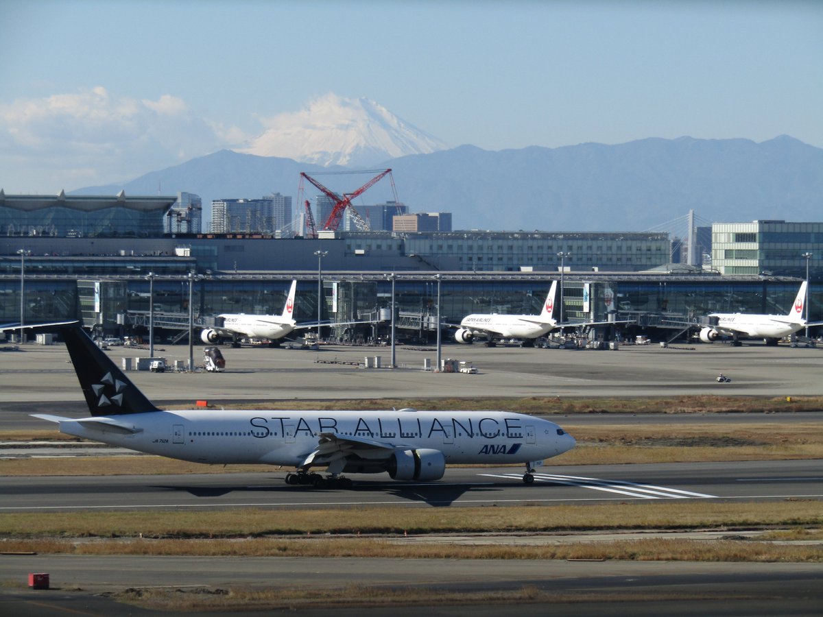 国府宮 羽田空港 天気いいと富士山見えるんよね