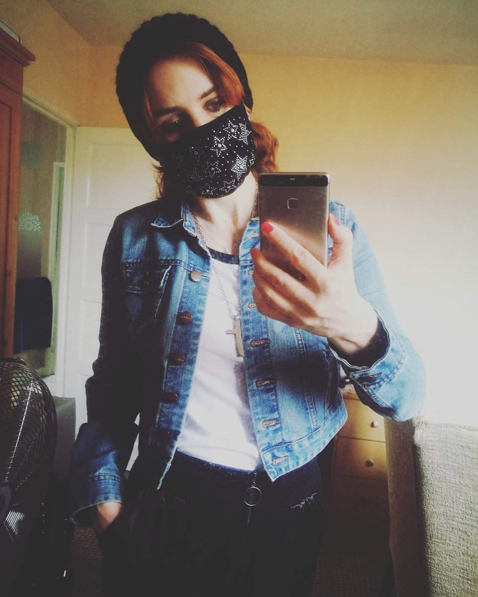 chezza11981 tweet picture