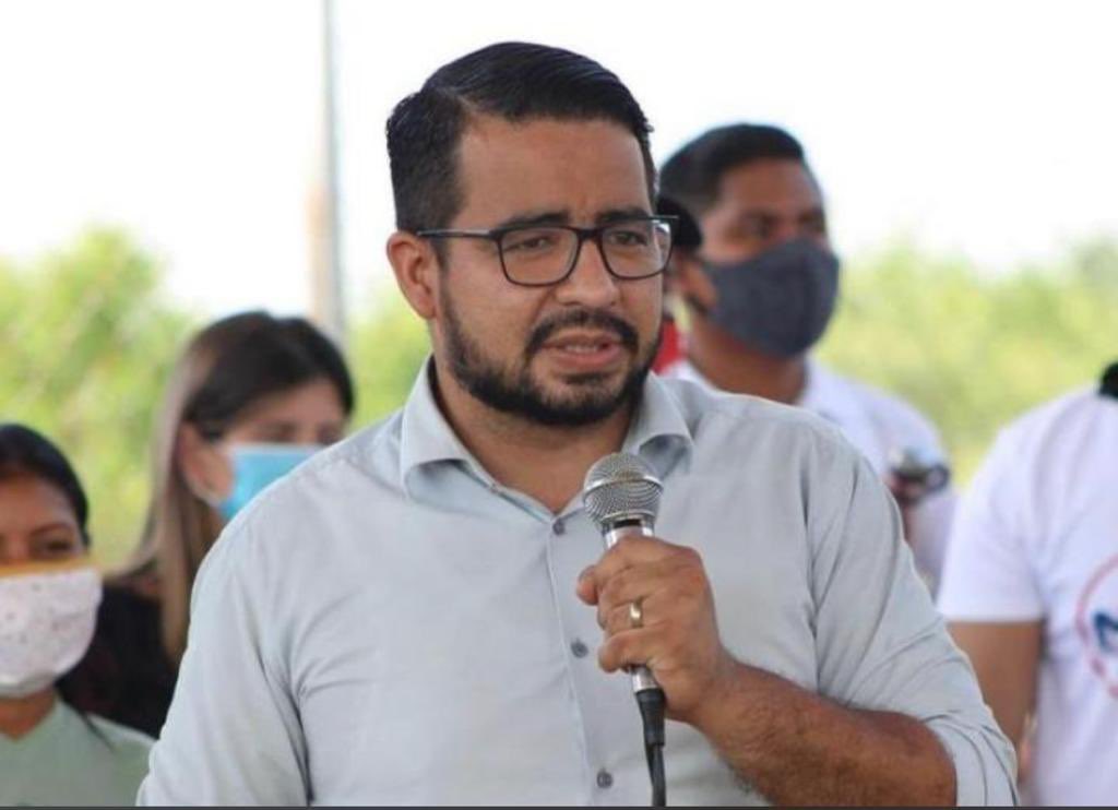 RedRadioVe's tweet photo. #REDInforma ⚫️ | A tempranas horas de este domingo, falleció el diputado electo por el circuito 8 de Maracaibo, Jean Carlos Martínez, a causa del covid-19. https://t.co/zxbJ3bZFey