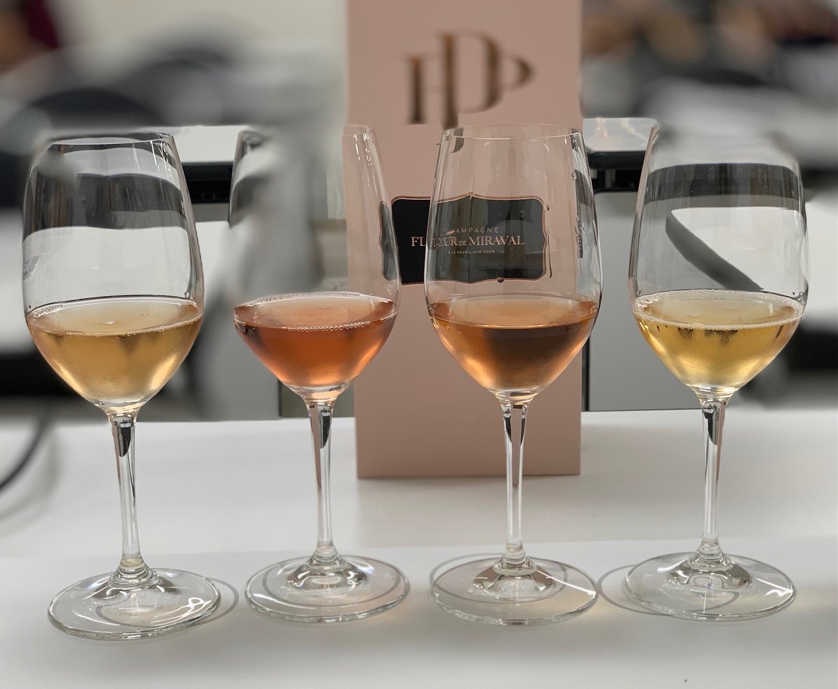 Miraval Japan(ミラヴァル・ジャパン)のFBに、ブラピの最新アイテム『フルール・ド・ミラヴァル・ロゼ』のリポートを載せていただきました。昨秋 ペラン、ペテルス&amp;ブラピが満を持してリリースしたロゼ・シャンパンの徹底探求、秀逸なロゼとの比較もポイントです✨
facebook.com/miraval.japan/… #Champagne