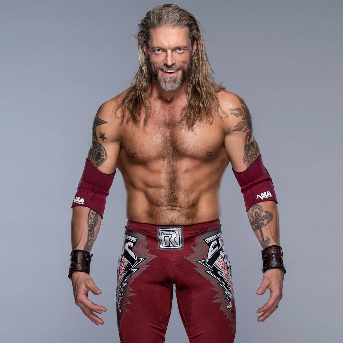 In at 16, it's the Rated R superstar Edge! The legend who went quiet for a few years is back and ready to fight for the title again!Arsenal aren't yet back in title contending form, but the darker red in their shirt is taking inspiration from the Canadian.n