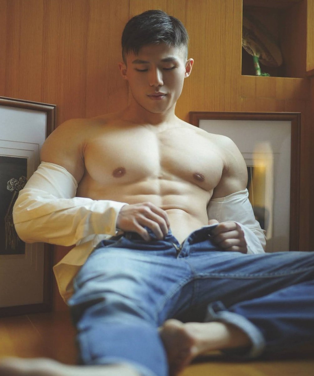 GMH_mm's tweet photo. ဆွေး ... ... ...

#GlobalMaleHunk
#GMH_MM https://t.co/UjqGc1yBbn