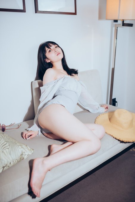 コスプレイヤーやなぎばころんのTwitter画像32