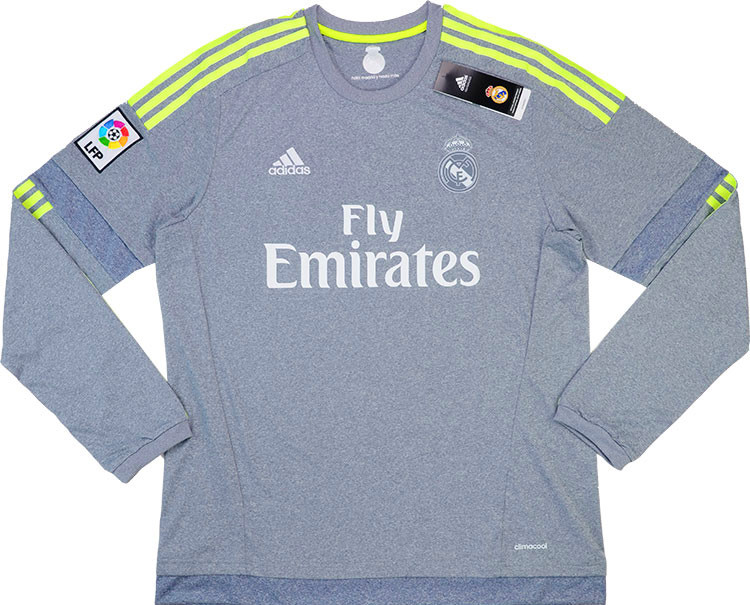 Number 29 is The New Day's Kofi Kingston!The team's grey and neon green gear was a source of inspiration for Real Madrid's similar shirt from 2015/16