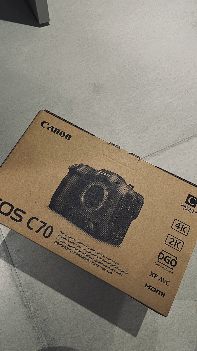 shogofilms's tweet photo. ニューカメラ。#Canon #C70 https://t.co/FtY6cBYcl3