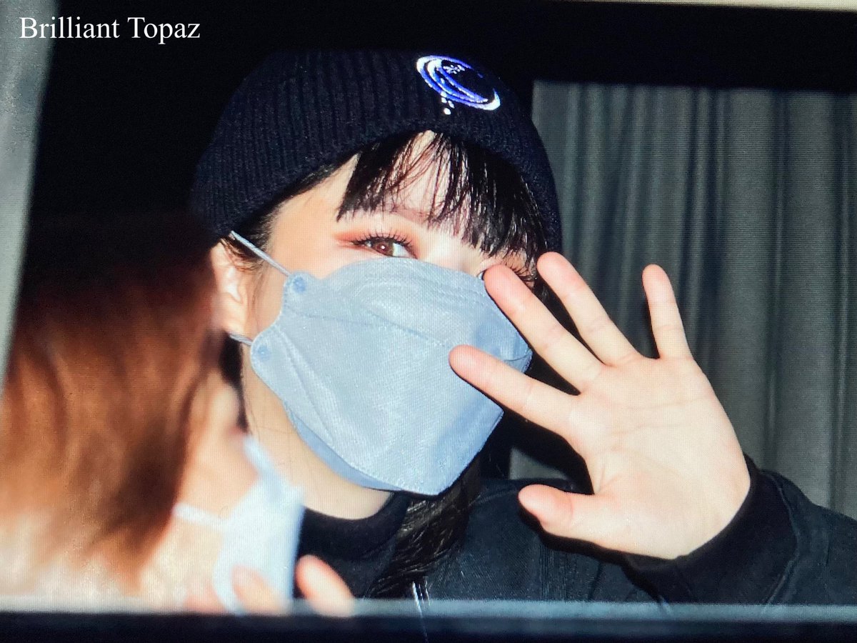 yjyworld's tweet photo. @JYPETWICE Jeongyeon.. thank you 😭🖤 Twice, congratulations 💓 https://t.co/V6dano8VuK