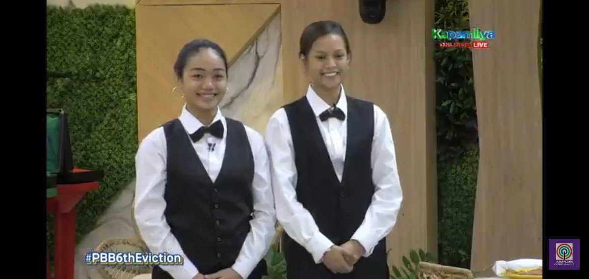 To Aizyl:~a thread;When you entered the pbb you already caught my eyes because you were the one who was holding the plug to light the Christmas tree.  #PBB6thEviction @Aizylglobal